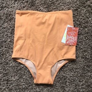 Xsmall Golden EHW bottoms NWT